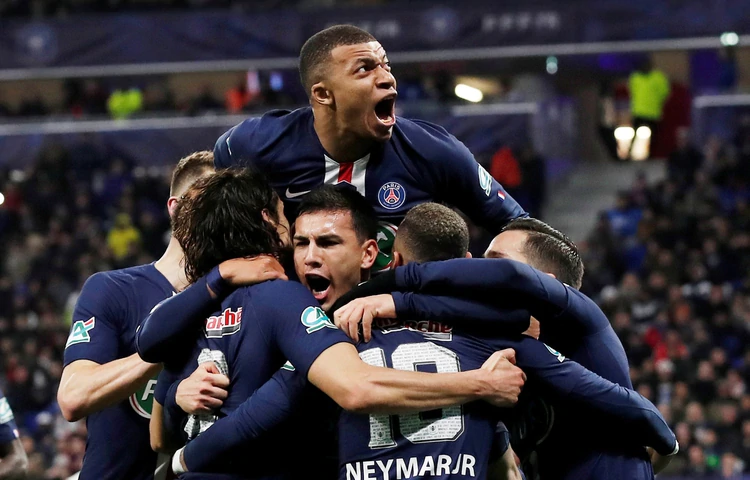 Francia resolvió terminar la temporada y proclamó al PSG como campeón de la Ligue 1