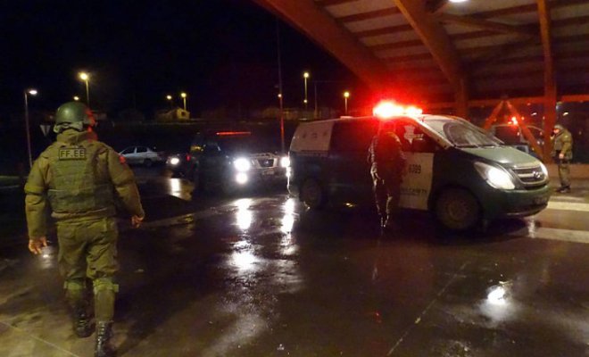 Detienen a dos excarabineros sospechosos de balear a 10 manifestantes