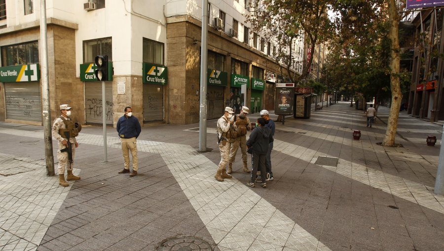 Tras reunión de emergencia en La Moneda se decreta cuarentena total en Santiago, Quilicura, Recoleta, Cerrillos, Antofagasta y Mejillones