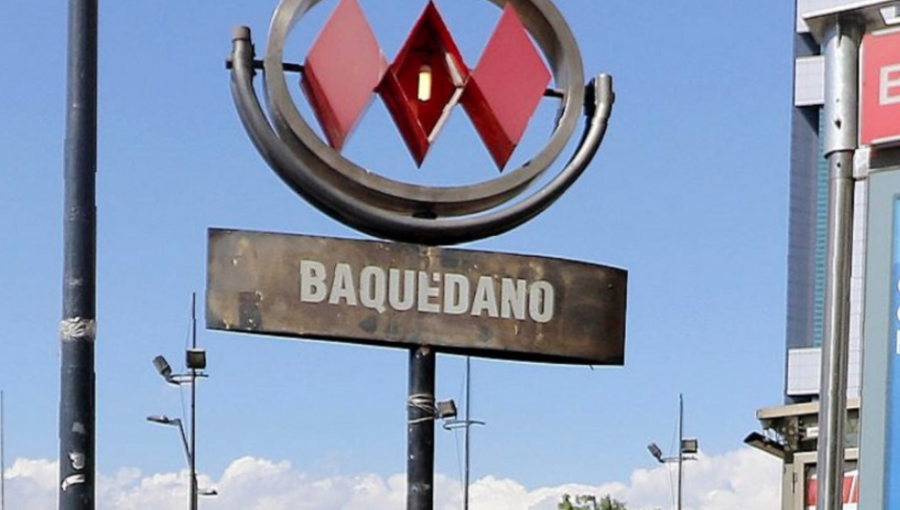 Tras casi seis meses, estación Baquedano del Metro de Santiago vuelve a abrir tres de sus accesos
