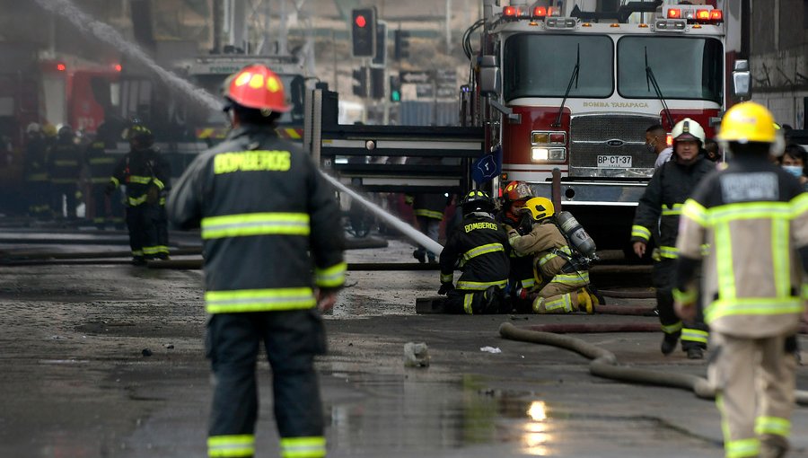 Bomberos de Chile reprochó el millonario recorte de presupuesto por parte de Hacienda