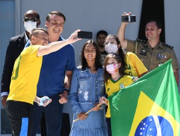 Fiscalía de Brasil pide investigar ataques contra periodistas durante acto en favor de Bolsonaro