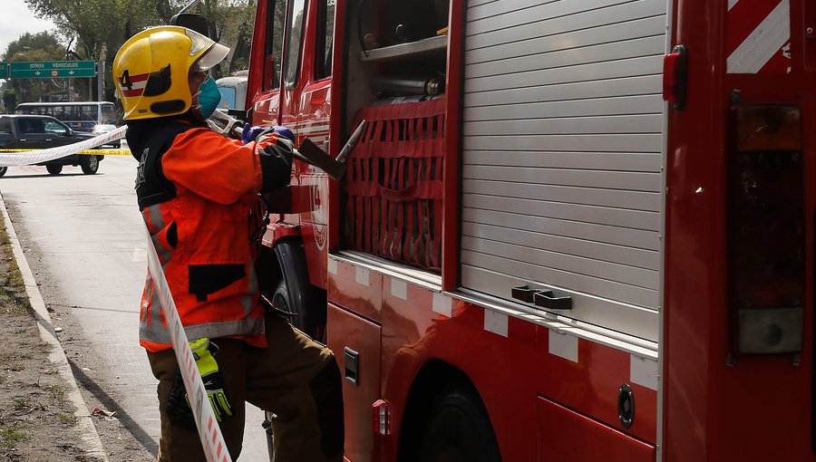 Bancada PPD califica como "indignante" el recorte presupuestario a Bomberos