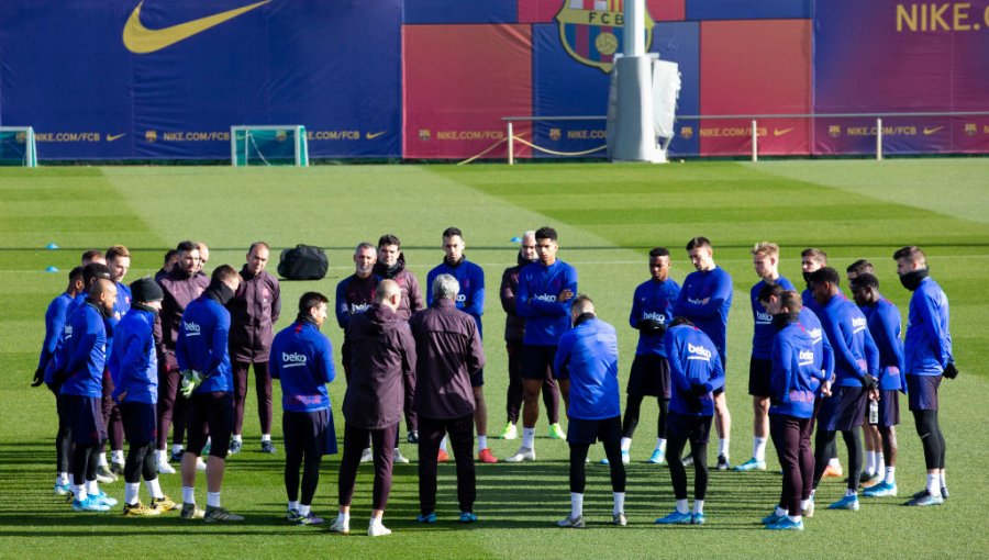 Arturo Vidal y plantel del Barcelona dieron negativo en exámenes de Covid-19