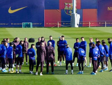 Arturo Vidal y plantel del Barcelona dieron negativo en exámenes de Covid-19