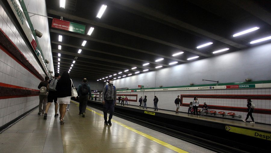 Metro de Santiago anuncia reapertura de dos estaciones de Línea 5 desde el próximo lunes