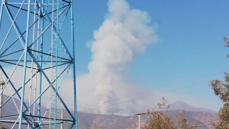 Incendio forestal en Marga Marga bajó su intensidad en Quilpué, pero aumentó en Limache