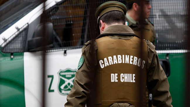 Delincuentes con armas de fuego asaltaron una Caja Vecina del centro de Valparaíso