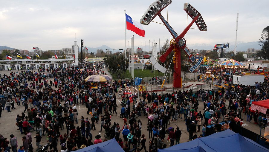 Municipio de Ñuñoa suspende su tradicional celebración de Fiestas Patrias en el Estadio Nacional