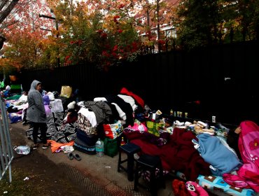 Parroquia La Anunciación acudió en ayuda de venezolanos que acampan en embajada en Providencia