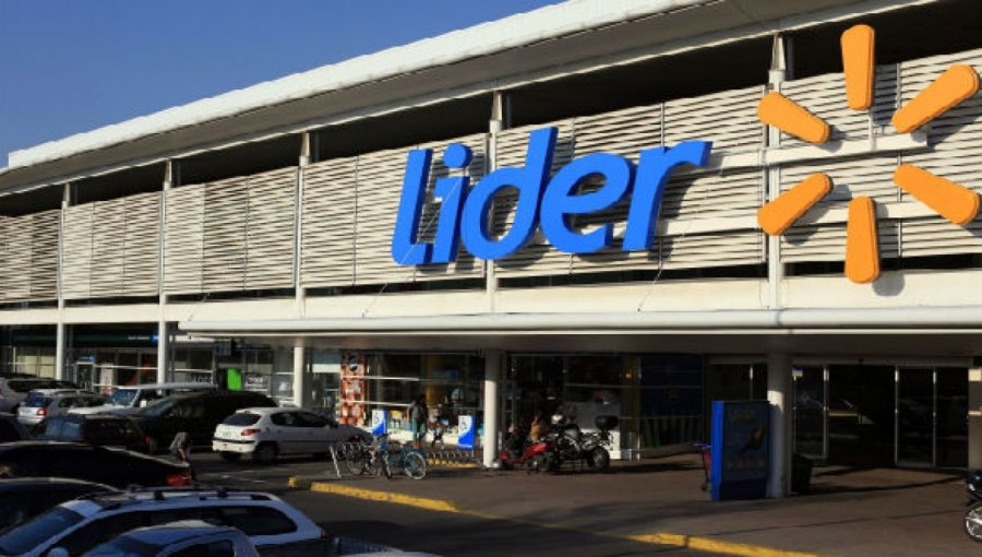 Supermercado Líder debió cerrar local en Viña del Mar luego que trabajador diera positivo al Covid-19