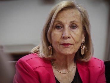 Ex ministra Helia Molina: el sistema de salud en Chile va a colapsar "sí o sí antes de junio"