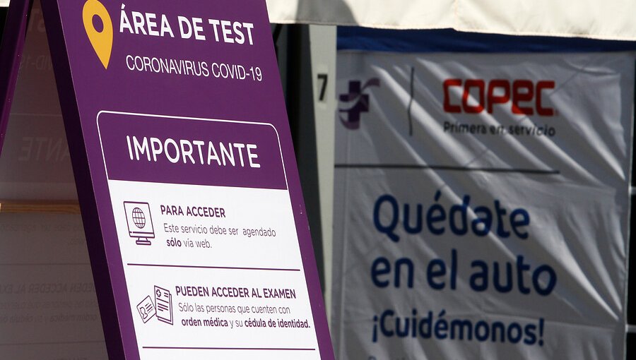 Habilitan estaciones de servicio en La Florida y Viña del Mar para realizar test de PCR