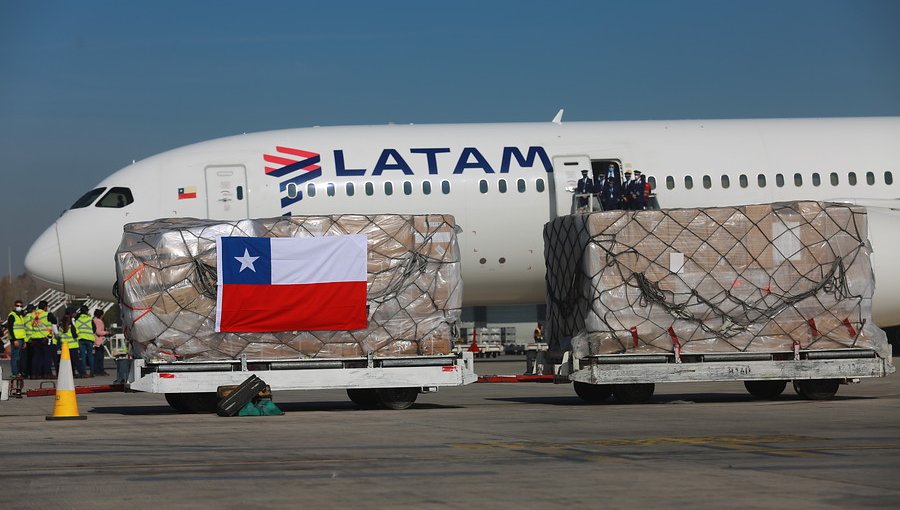 Gobierno recibió donación de 60 ventiladores mecánicos desde China