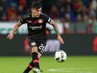 Charles Aránguiz fue elegido como el mejor jugador de la historia del Leverkusen