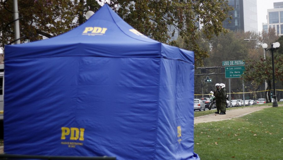 Encuentran a dos hombres muertos en las cercanías del Mercado Central de Santiago