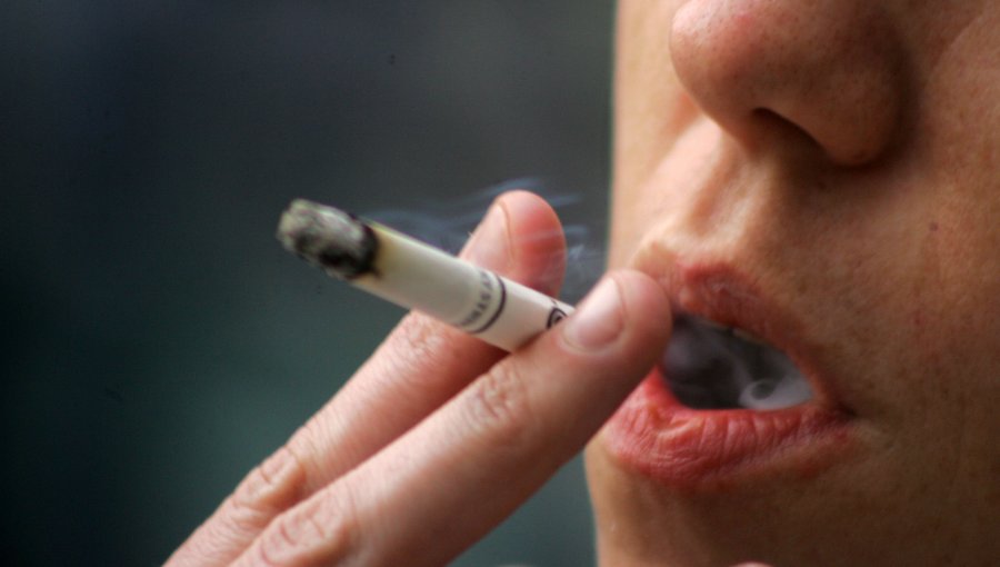 Humo del cigarrillo podría ser vehículo de transmisión del Coronavirus