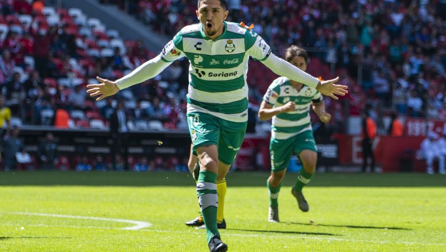 Ocho compañeros de Diego Valdés en México dieron positivo por Covid-19