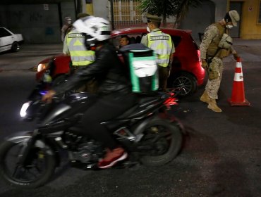 Carabineros retuvo a 628 personas a nivel nacional por no acatar toque de queda