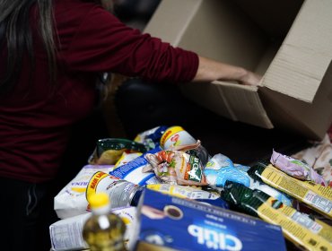 Este sábado se entregarán cajas con alimentos en otras siete comunas de la Región Metropolitana