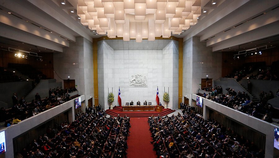 Senado ratifica informe de Comisión Mixta que posterga la Cuenta Pública Presidencial
