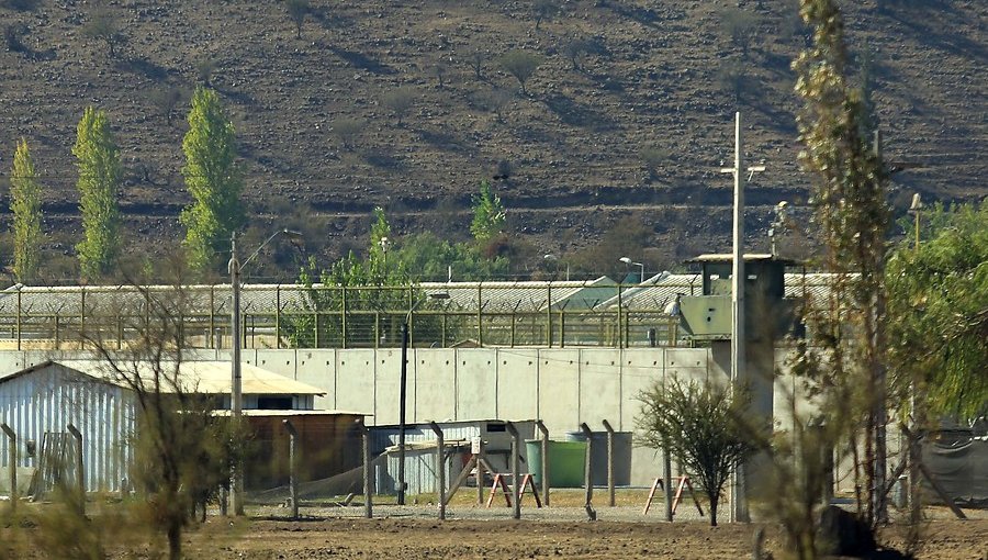 Refuerzan protocolos tras confirmación de caso de Covid-19 en Punta Peuco