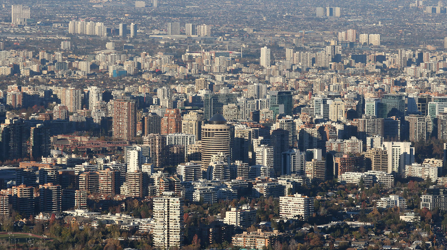 Las nuevas estrategias del mundo inmobiliario ante la caída de los arriendos en Santiago