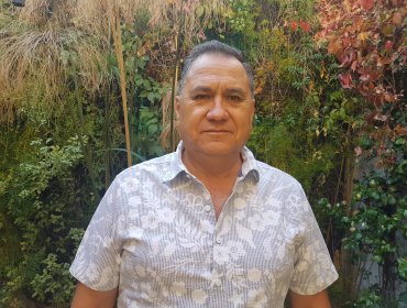 Alcalde de Rapa Nui por pelea con líder de comunidad indígena: "Entró a mi oficina con diez matones que tiene contratados"