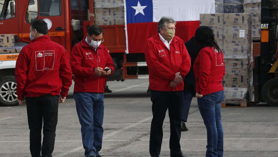 Gobierno entregó 34.414 cajas en la Región Metropolitana y llegó a un total de 194.662 en el país