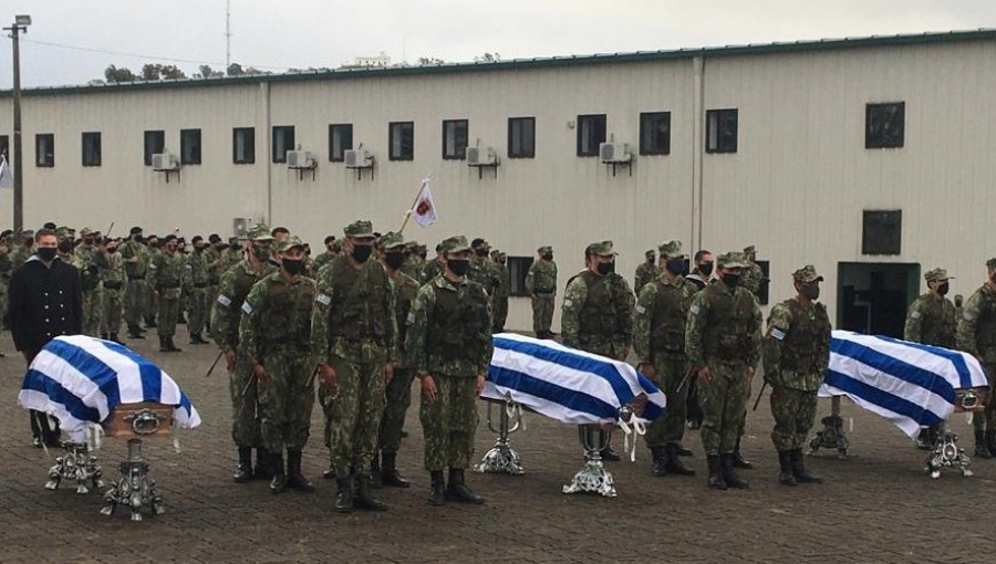 Uruguay conmocionada por asesinato de tres marines en base naval de Montevideo