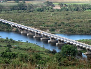 Cinco empresas presentaron propuestas para ejecutar obras en puente que une San Antonio con Santo Domingo