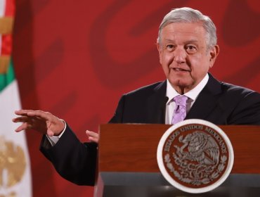 Presidente de México estima que la economía "tocará fondo" en el periodo abril - junio