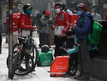 Seremi de Salud Metropolitana y empresas de delivery acuerdan reforzar protocolos sanitarios