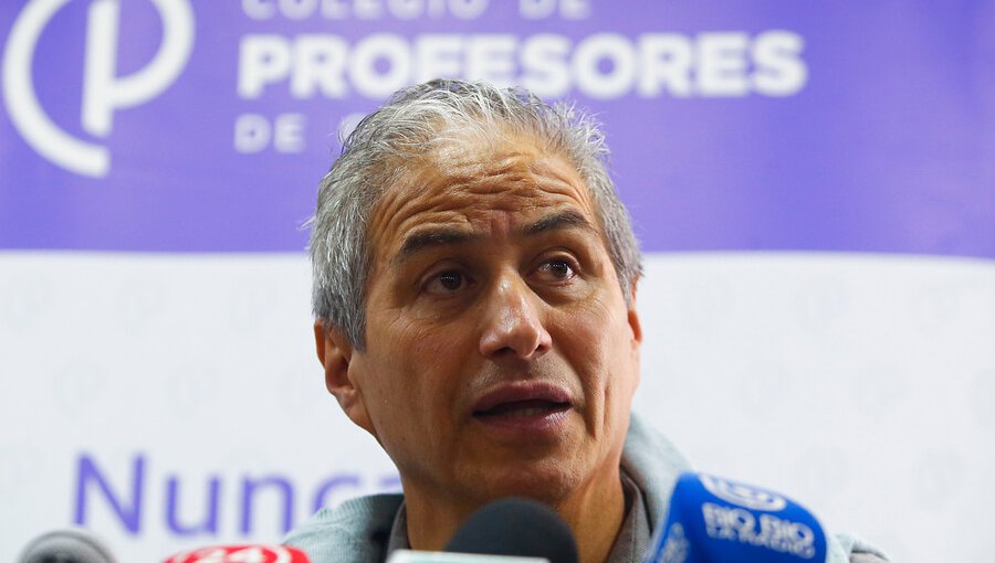 Colegio de Profesores ante eventual regreso a clases: "Nos parece una tontería, una falta de sentido común"