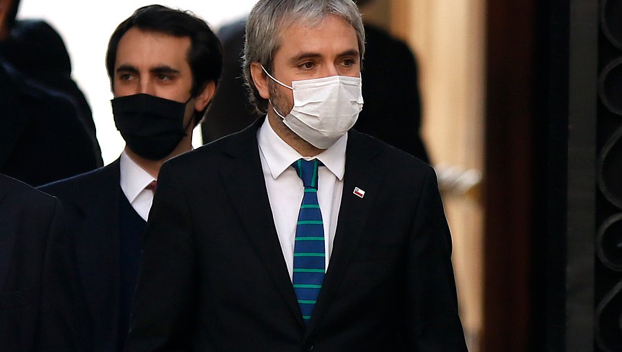 Ministro del Interior asegura que tiene poco sentido "especular" sobre aplazamiento del Plebiscito