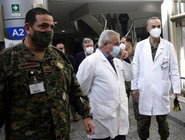 Ministros Mañalich y Espina anuncian más ventiladores mecánicos para Hospital Militar