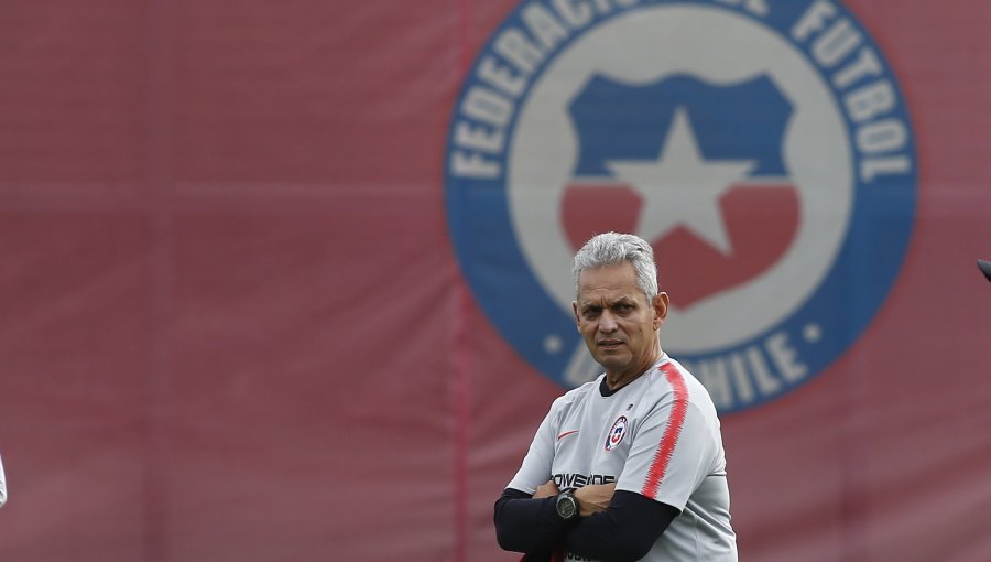 Reinaldo Rueda seguiría en la Roja independiente del próximo presidente de la ANFP