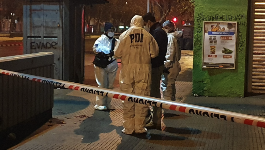 Riña en pleno centro de Santiago termina con un hombre muerto tras recibir una puñalada