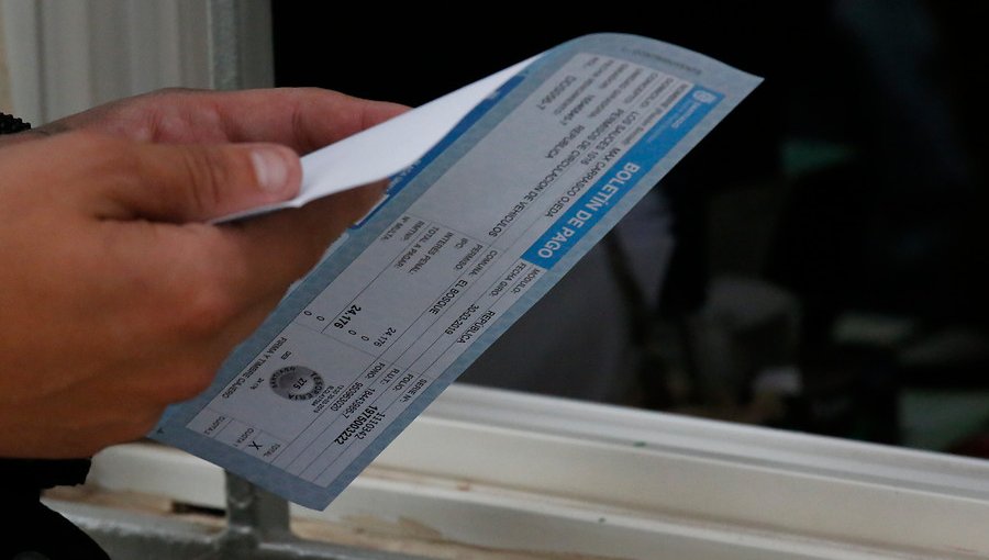 Diputados DC piden al Gobierno nueva prórroga al pago del permiso de circulación