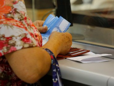 Comisión de Economía despachó a Sala el proyecto que posterga créditos de personas y pymes