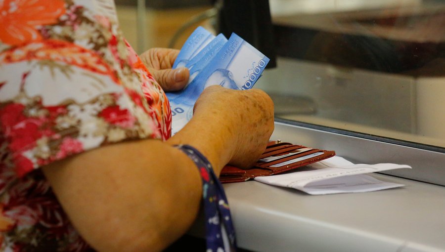 "Unidad para el Cambio" aboga por un Ingreso Familiar de Emergencia de $460.000