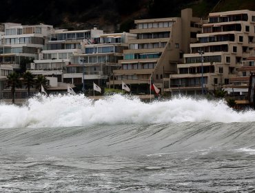 Armada emite nuevo aviso especial de marejadas entre las regiones de Aysén y Arica