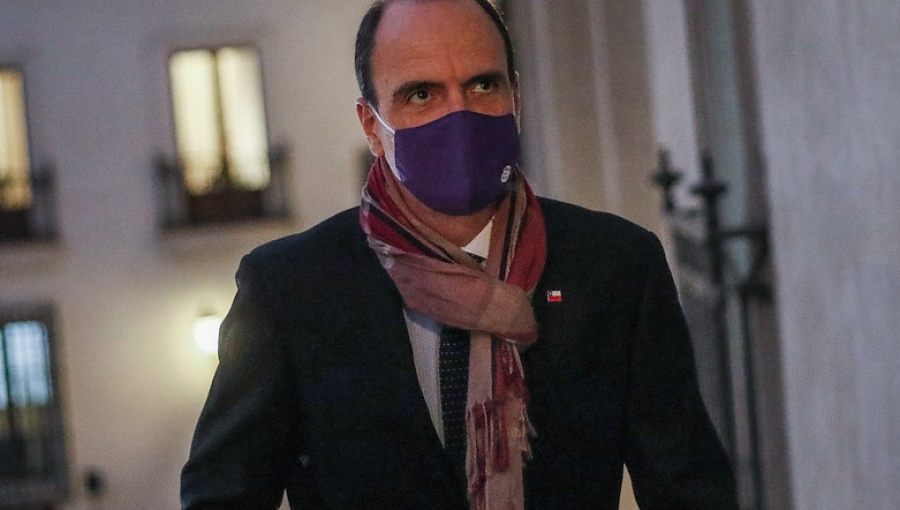 Ministro de Desarrollo Social, Cristián Monckeberg, dio positivo al examen que detecta el Covid-19