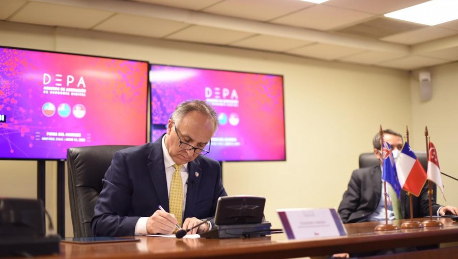 Chile, Nueva Zelandia y Singapur firman el primer acuerdo de economía digital