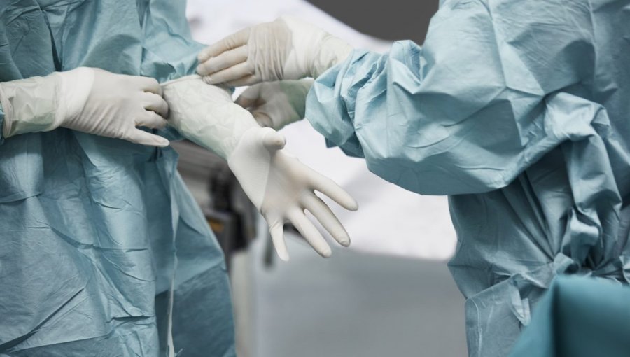 El día más negro de la pandemia en Chile: casos nuevos de Covid-19 alcanzan los 6.745 en las últimas 24 horas