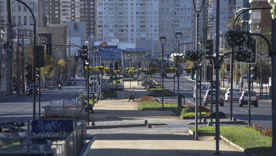 Así están las calles de Valparaíso y Viña del Mar en las primeras horas de la cuarentena total