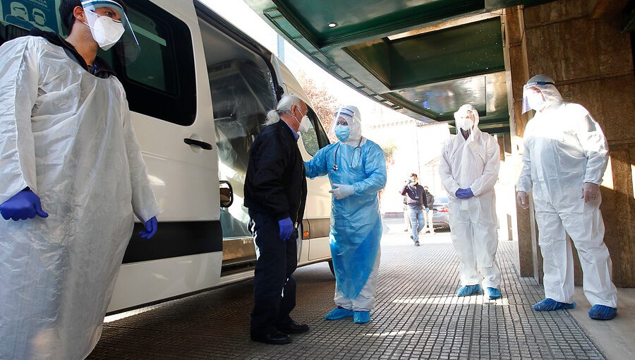 25º Informe Epidemiológico: 38 de las 52 comunas de la región Metropolitana aumentaron sus casos activos