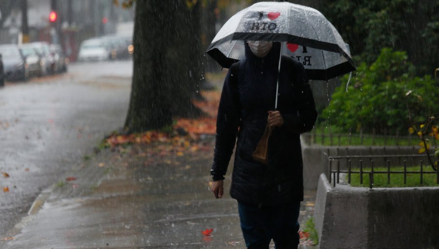 Decretan Alerta Temprana Preventiva en la región Metropolitana por pronóstico de precipitaciones