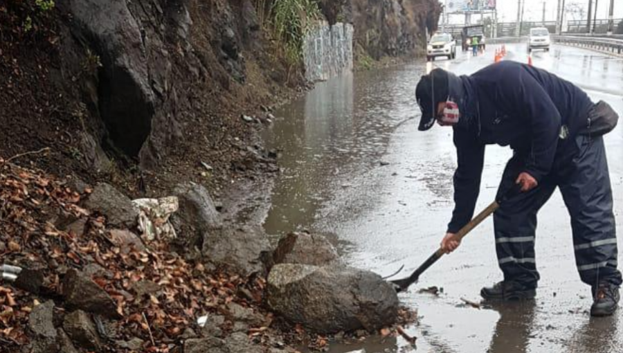 Pese a deslizamientos y acumulación de agua, Municipio de Viña asegura haber resistido bien la lluvia