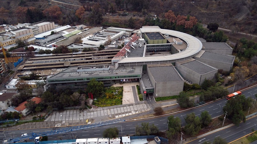Buscan frenar proceso de venta del edificio de Televisión Nacional